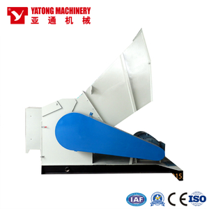 Machine automatique de broyeur de tuyaux en plastique Yatong